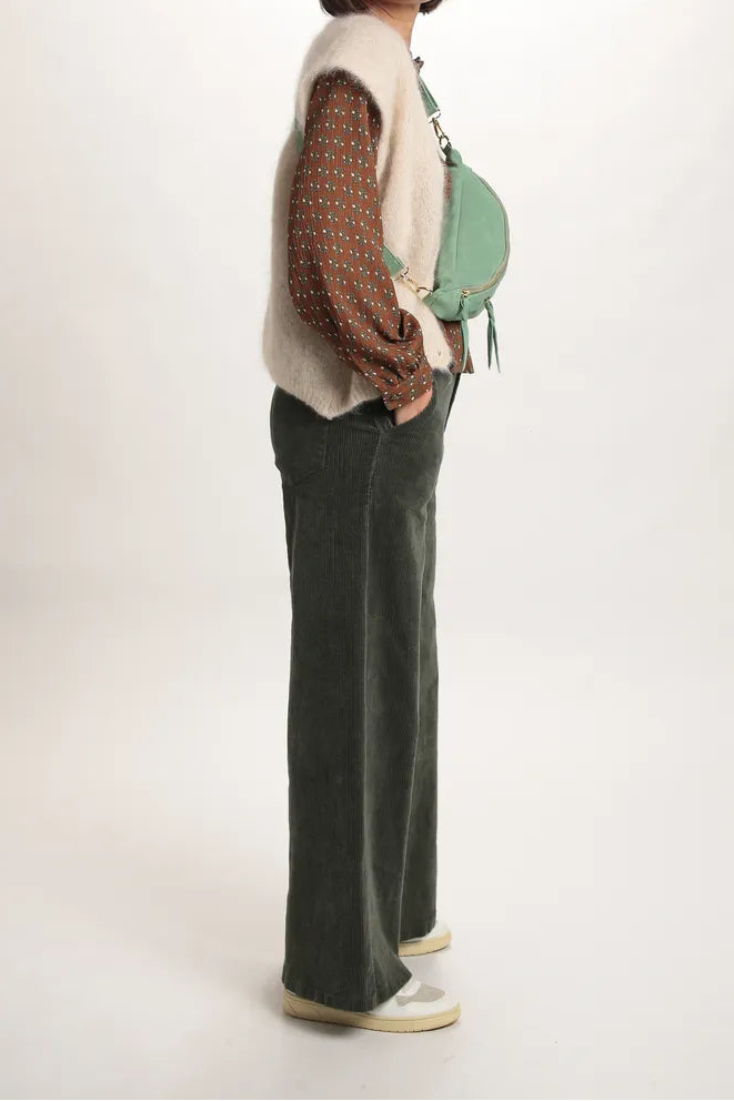 Pantalon Aliénor velours côtelé vert