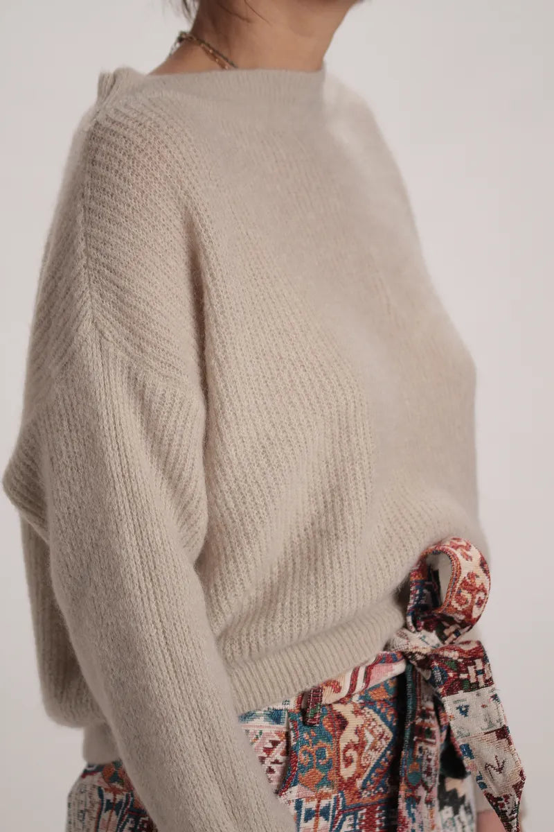 Pull Suzanne mohair col bateau Beige