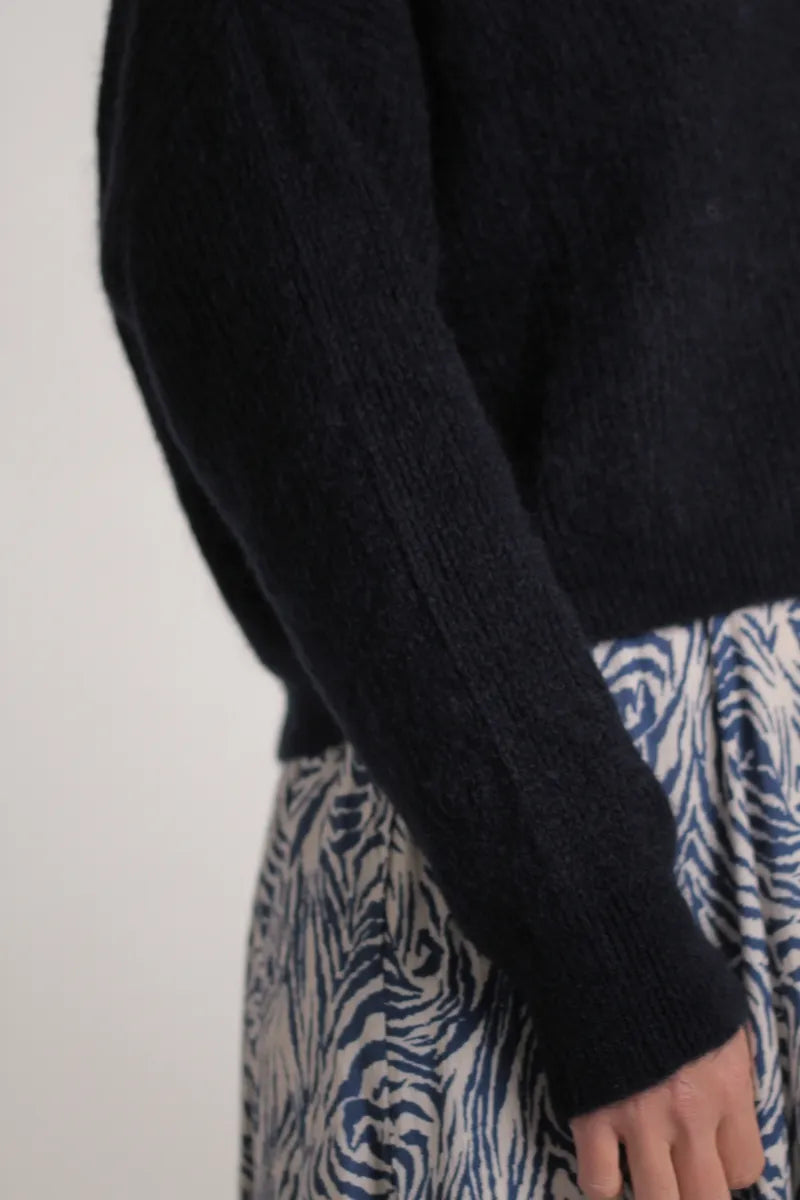 Pull Suzanne mohair col bateau Bleu Marine