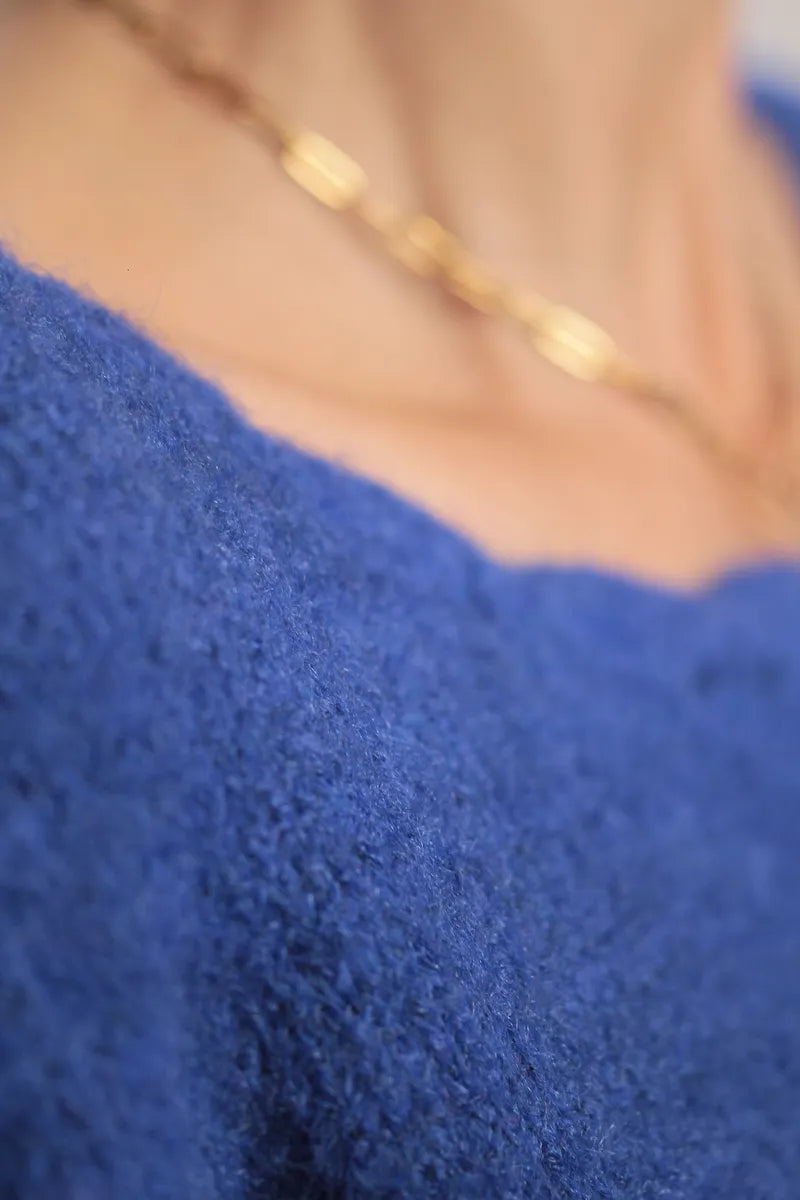 Pull Marion dos en V Bleu royal