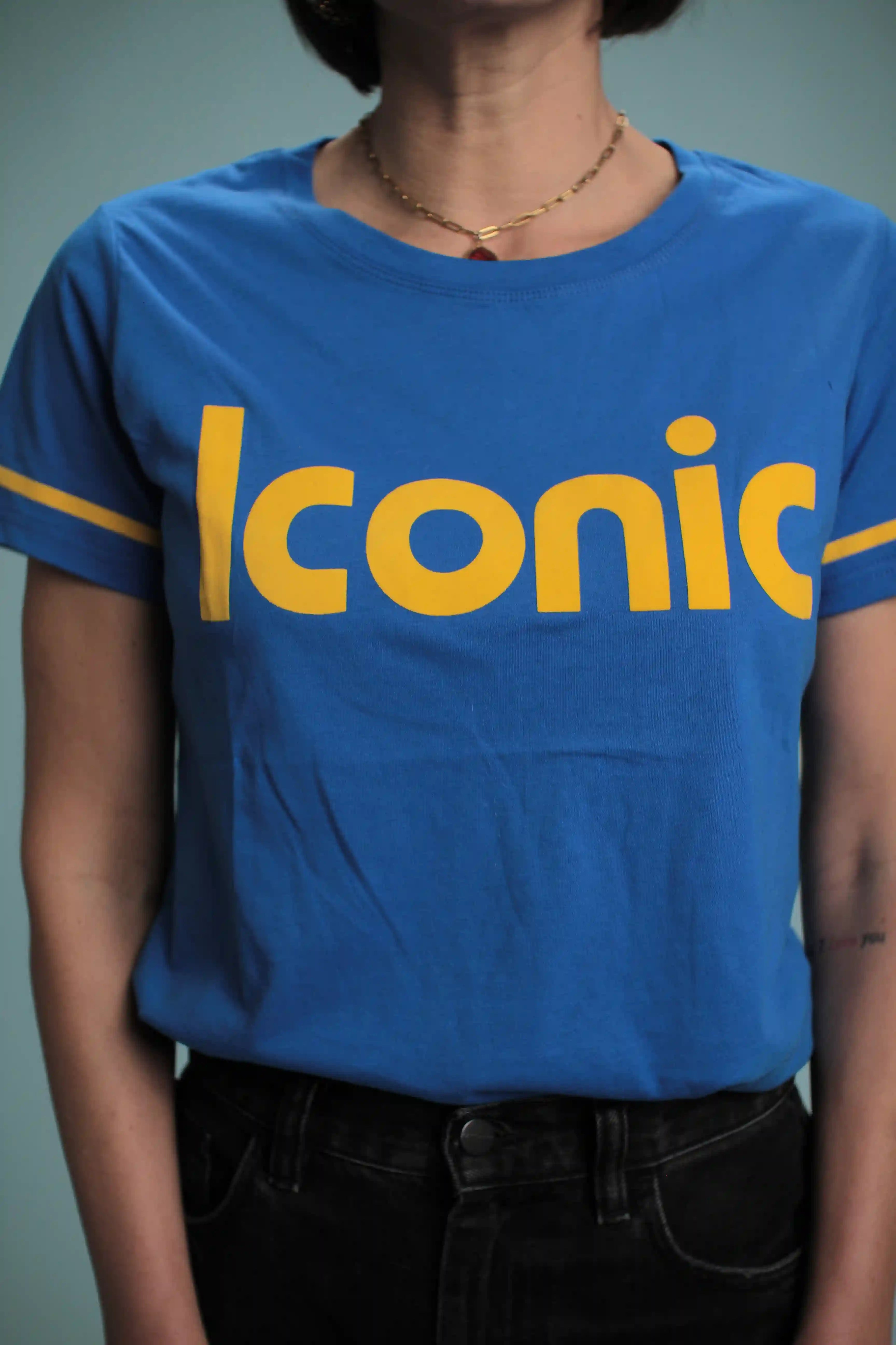 T-shirt Iconic Bleu/jaune