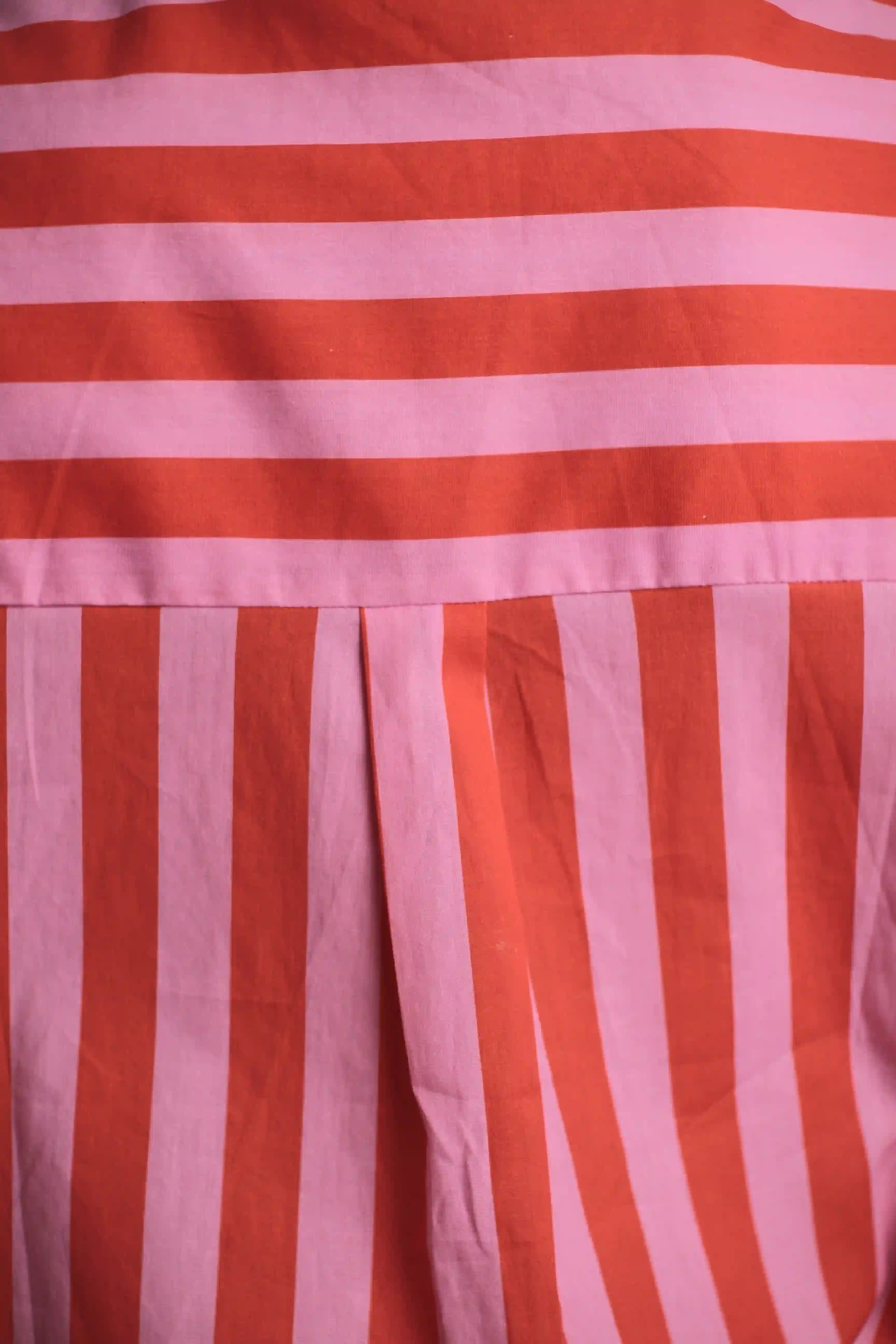 Chemise Gulf sans manche rayée rose/rouge