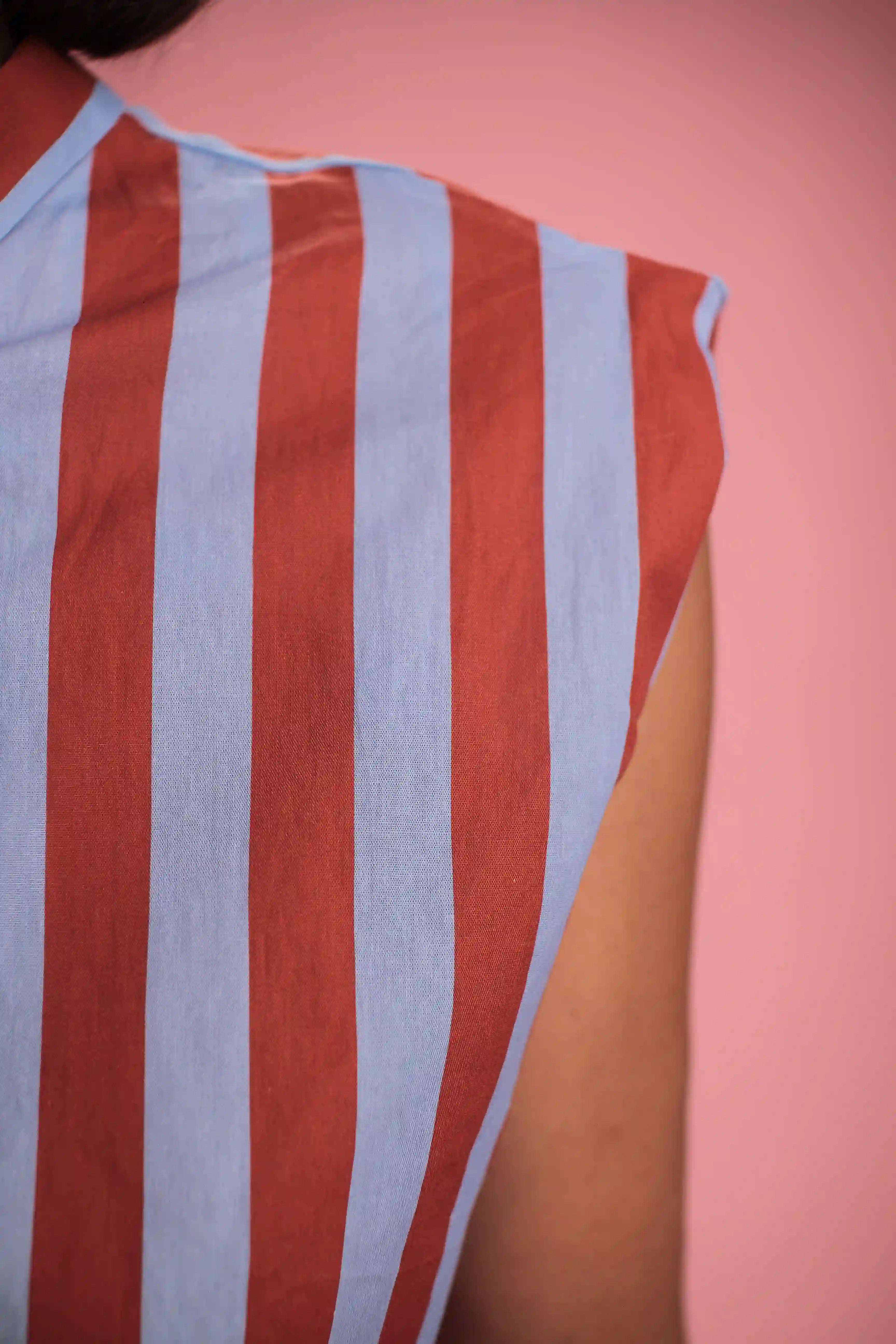 Chemise Gulf sans manche rayée bleu/rouge