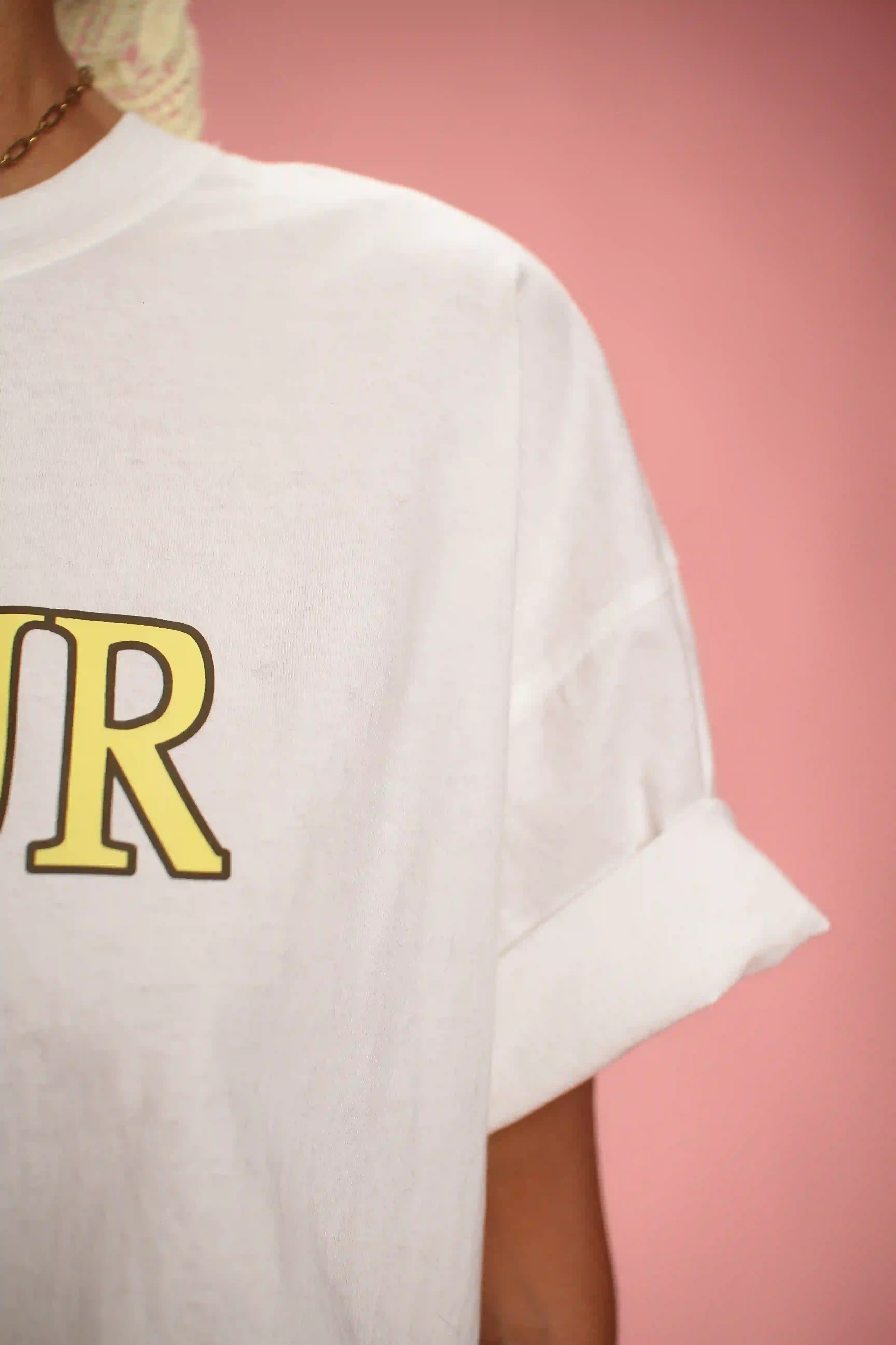 T-shirt Amour Club blanc/jaune