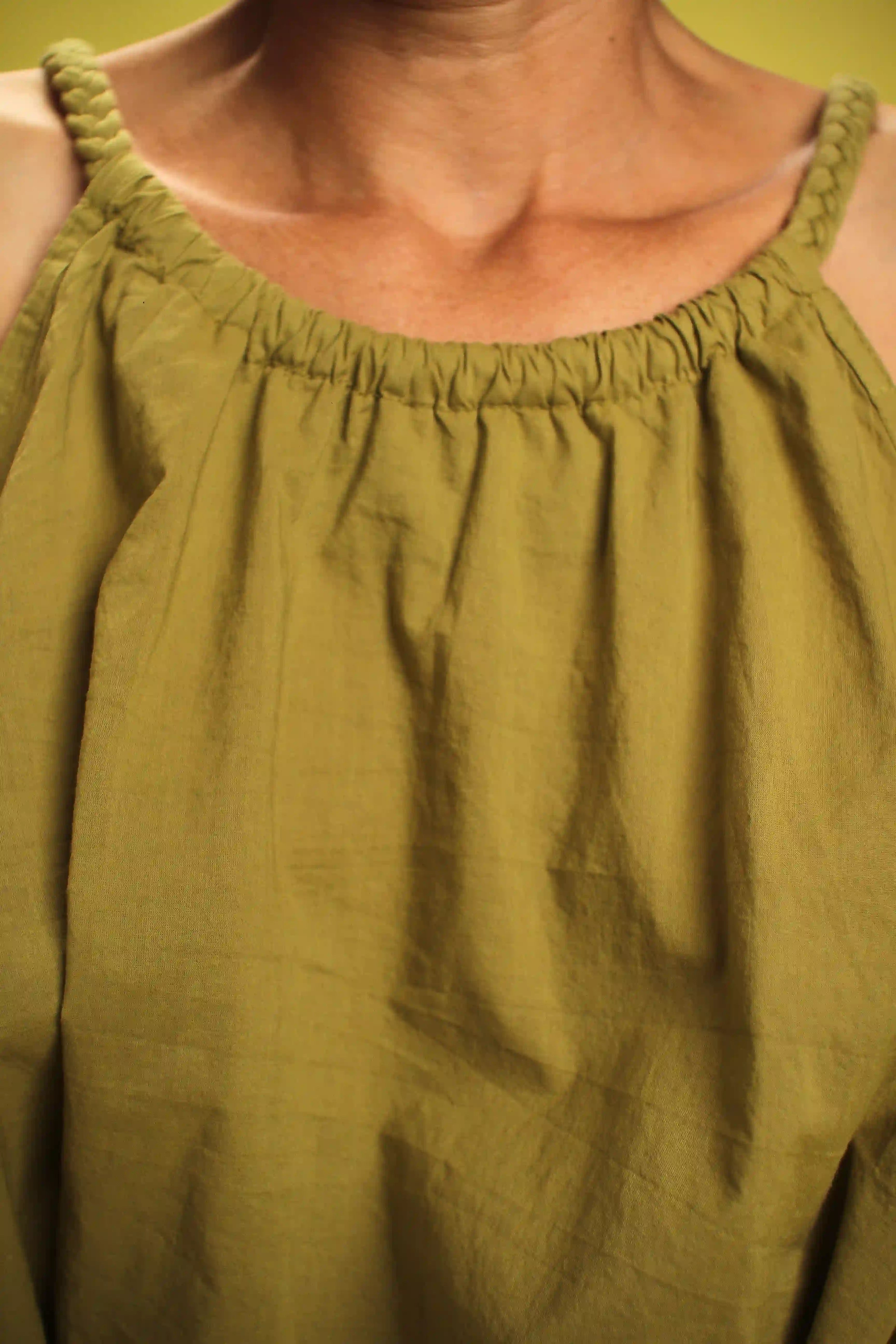 Top Cléo vert olive